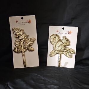 Place & Time Gold Acorn and Squirrel Wall Hooks